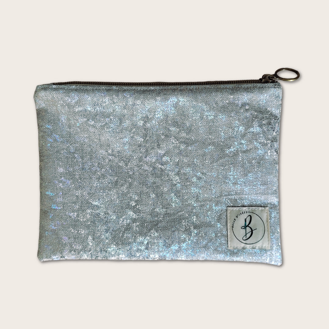 Pochette zippée upcyclée