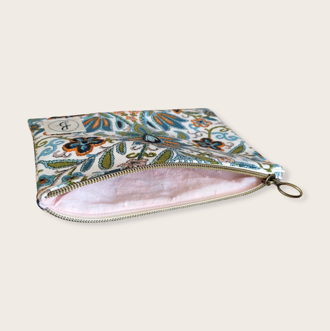 Pochette zippée tissu upcyclé